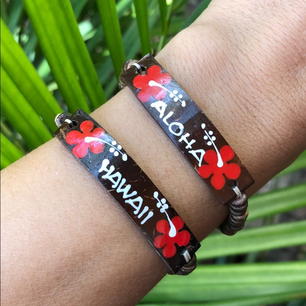 Aloha & Hawaii Coconut Shell Bracelet